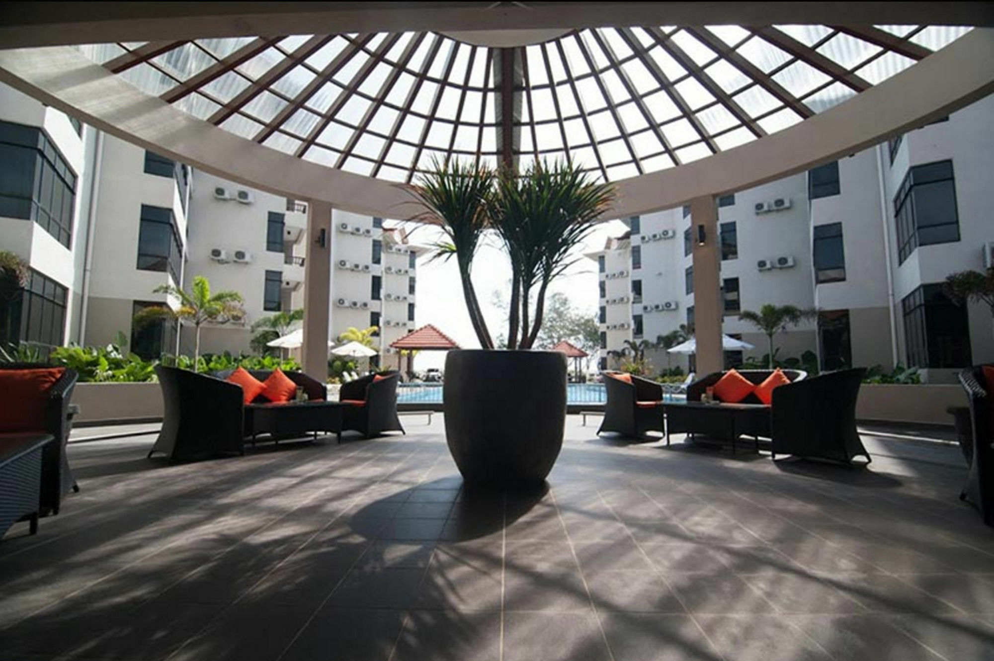 צראטינג Samsuria Beach Resort & Residence מראה חיצוני תמונה