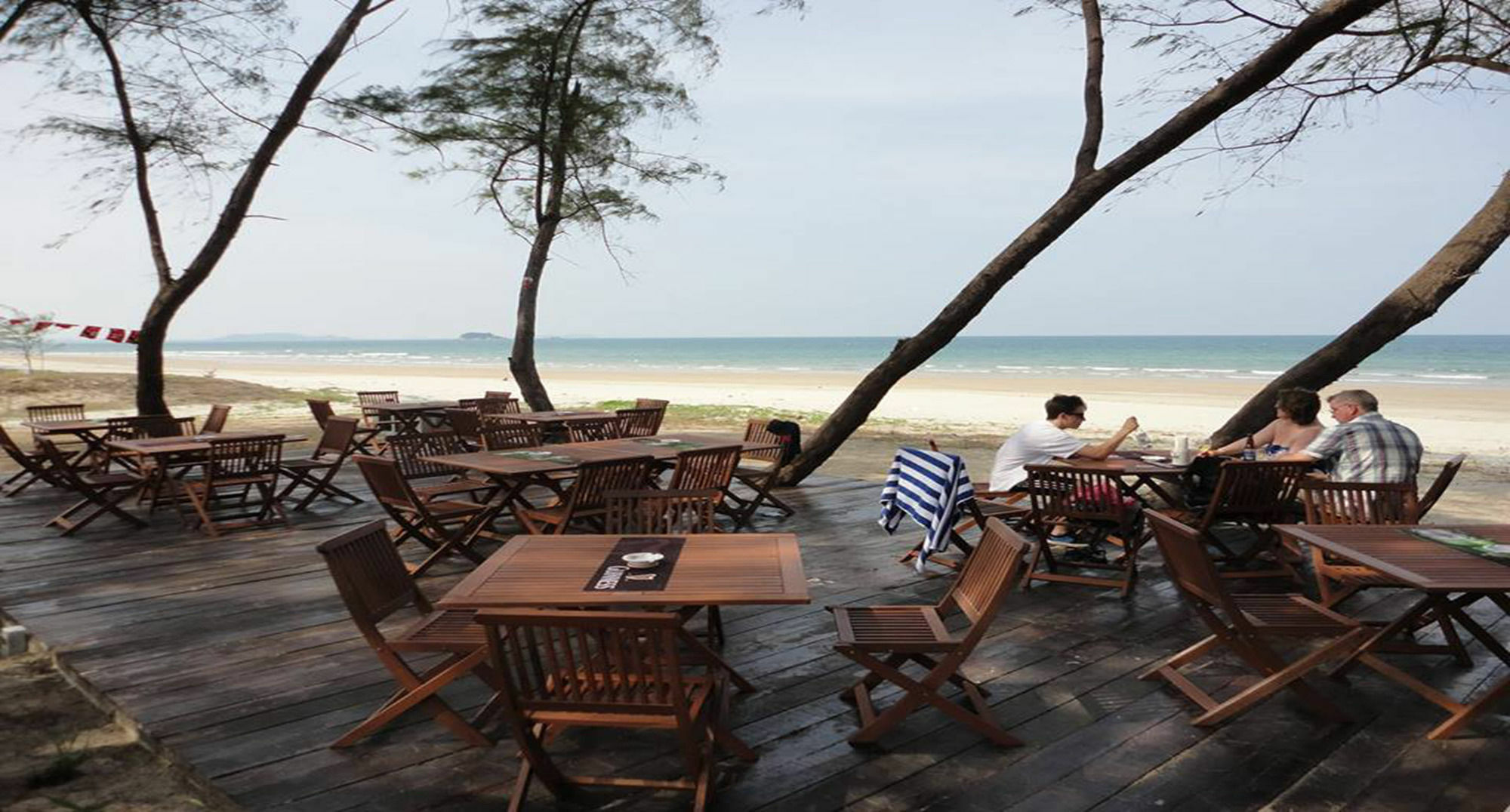 צראטינג Samsuria Beach Resort & Residence מראה חיצוני תמונה