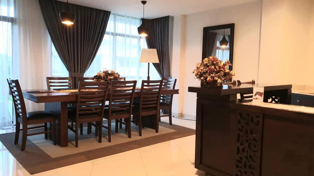 צראטינג Samsuria Beach Resort & Residence מראה חיצוני תמונה